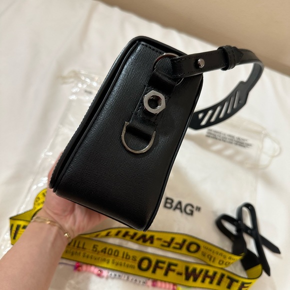 Off White Binder Clip Bag c/o Virgil Abloh (Black Saffiano Leather) AUTHENTIC - Picture 9 of 12